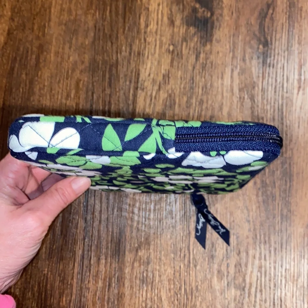 Vera Bradley Flowered Green/White/Black Large Zipper Pouch